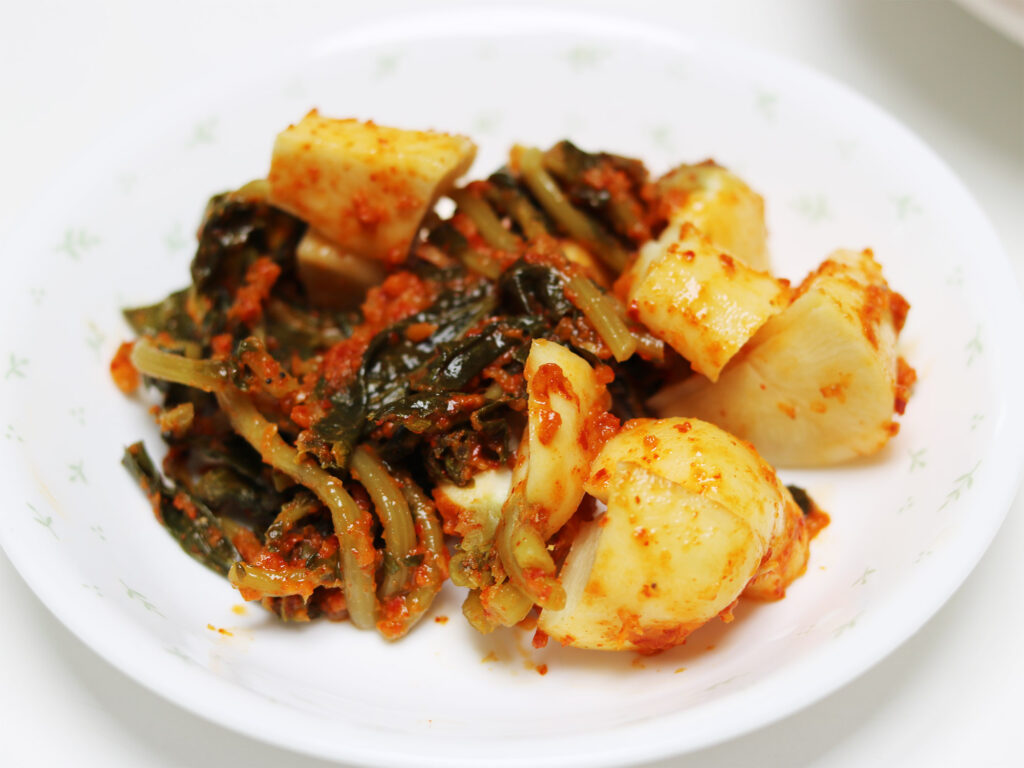Koreanisches Essen: Chonggak Kimchi