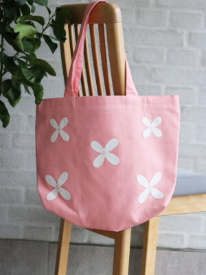 Daisies Tote Bag Pink - CWSG - Fair Fashion - Mitzie Mee