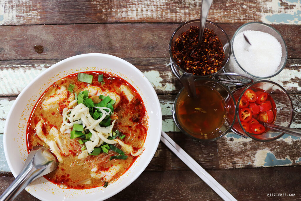 P’Aor – Beste Tom Yum Suppe in Bangkok.