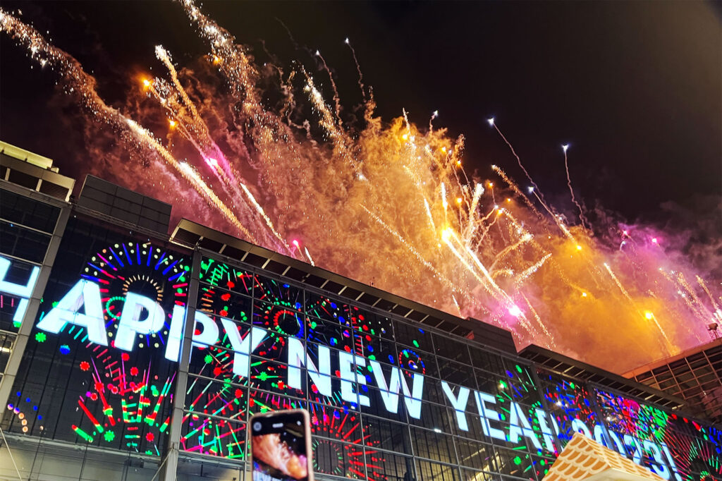 Silvester in Bangkok – Der CentralWorld Countdown