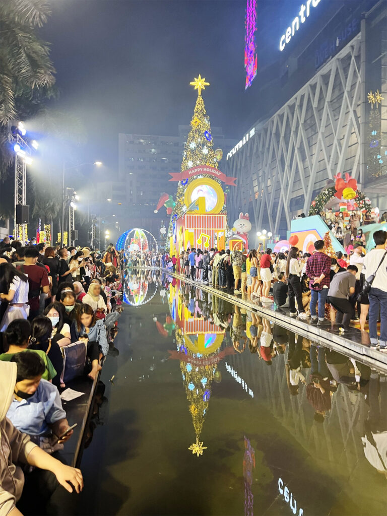 Silvester in Bangkok – Der CentralWorld Countdown