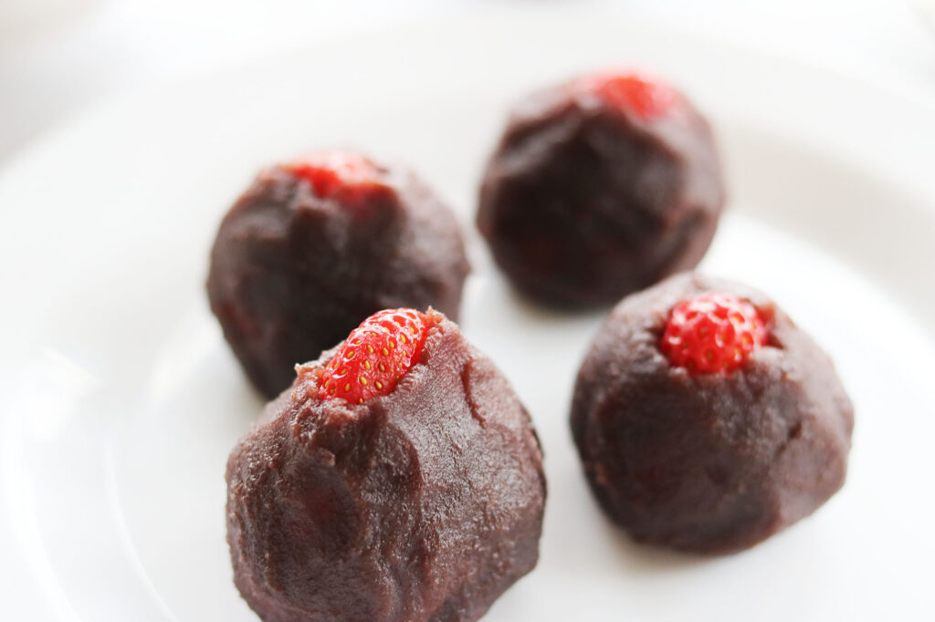 Rezept: Ichigo Daifuku – Mochi mit frischen Erdbeeren