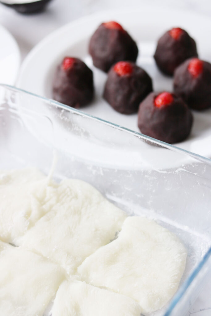 Rezept: Ichigo Daifuku – Mochi mit frischen Erdbeeren