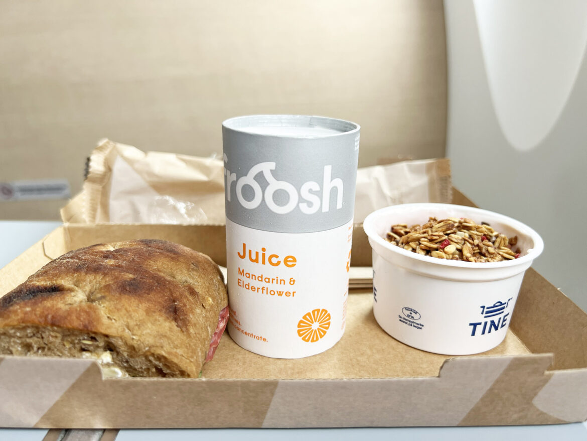 SAS: Upgrade – Guten Morgen aus Sitz 2F