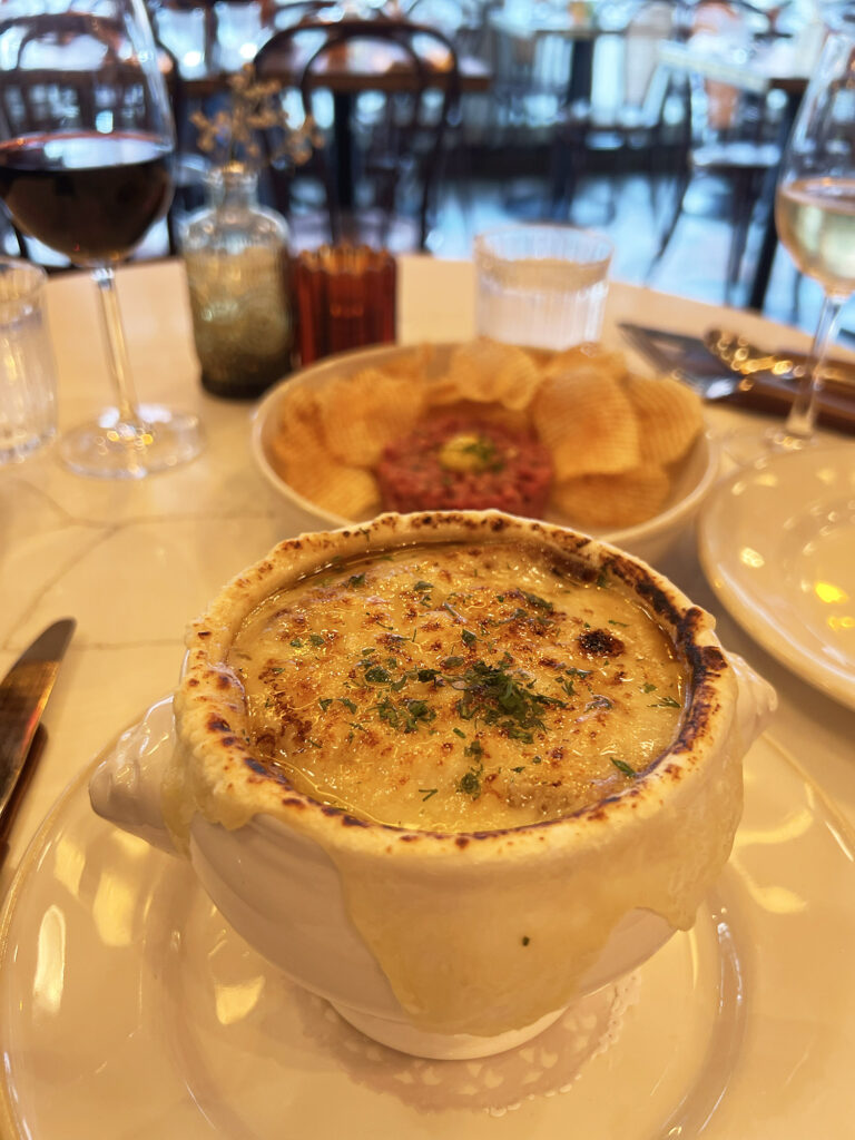 New York: Le Petit Village – Französisches Restaurant im West Village