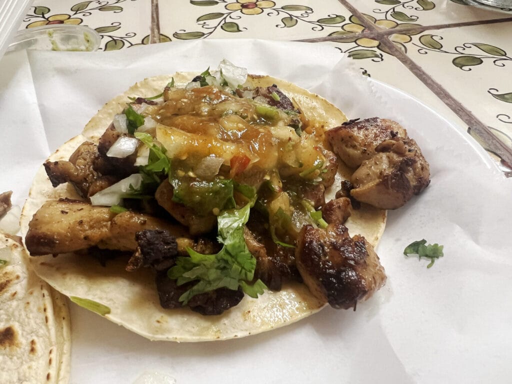 Frühstück bei Taqueria Bahia in San Rafael