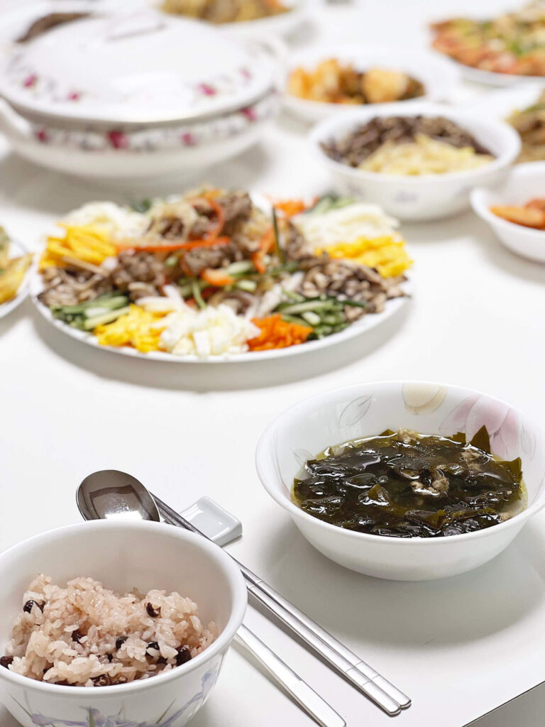 Rezept: Miyeok Guk - Koreanische Seetangsuppe (Geburtstagssuppe)